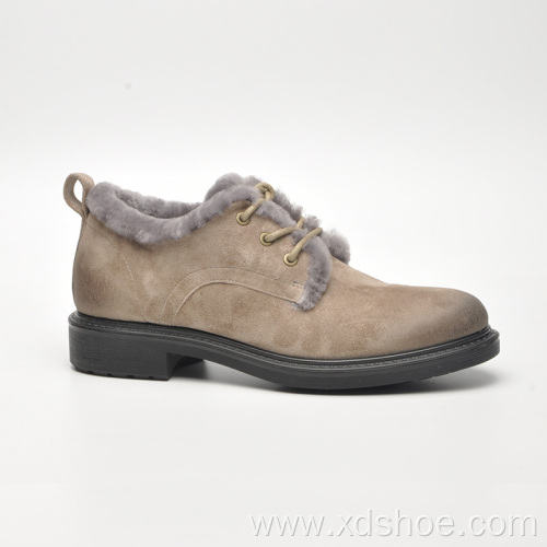 Ladies warm shoe business casual